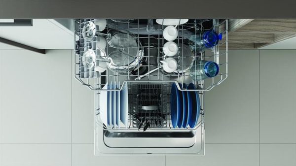 INDESIT IN2IE14CNP80 Lavastoviglie Incasso Classe E 14 coperti